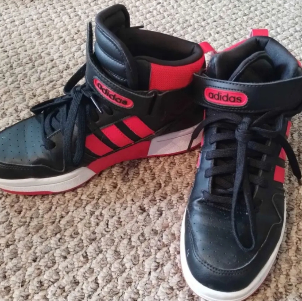 Adidas Super Cloudfoam